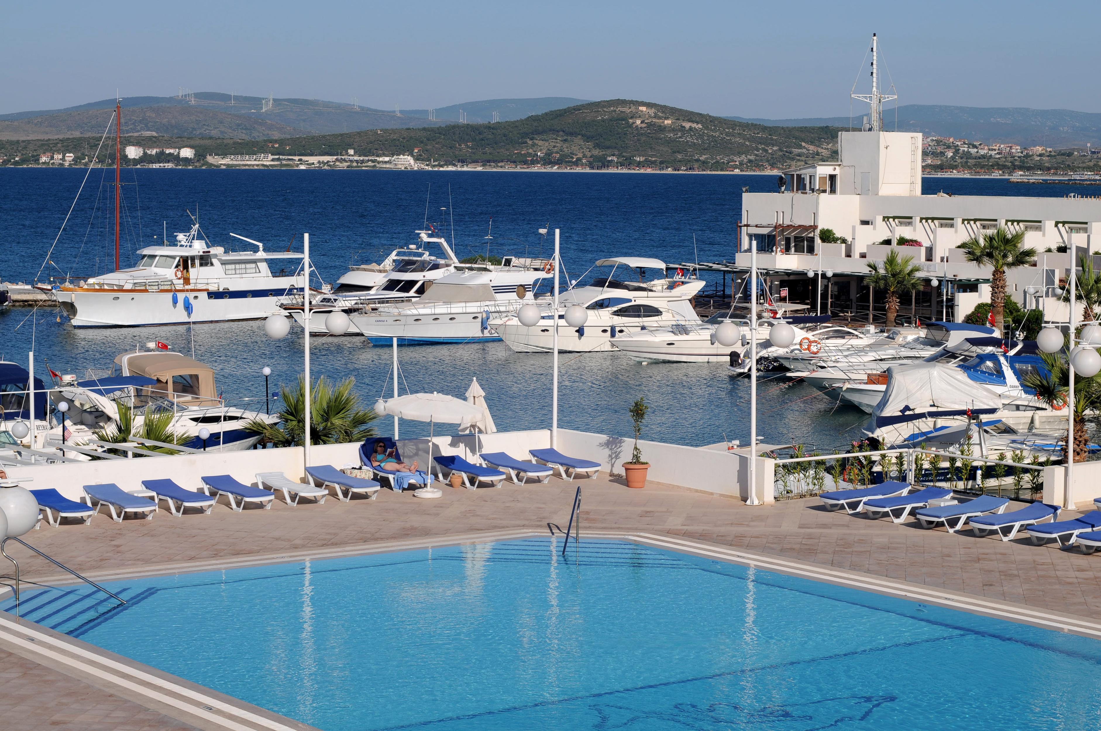 Altin Yunus Hotel & Spa - Çeşme Exteriör bild