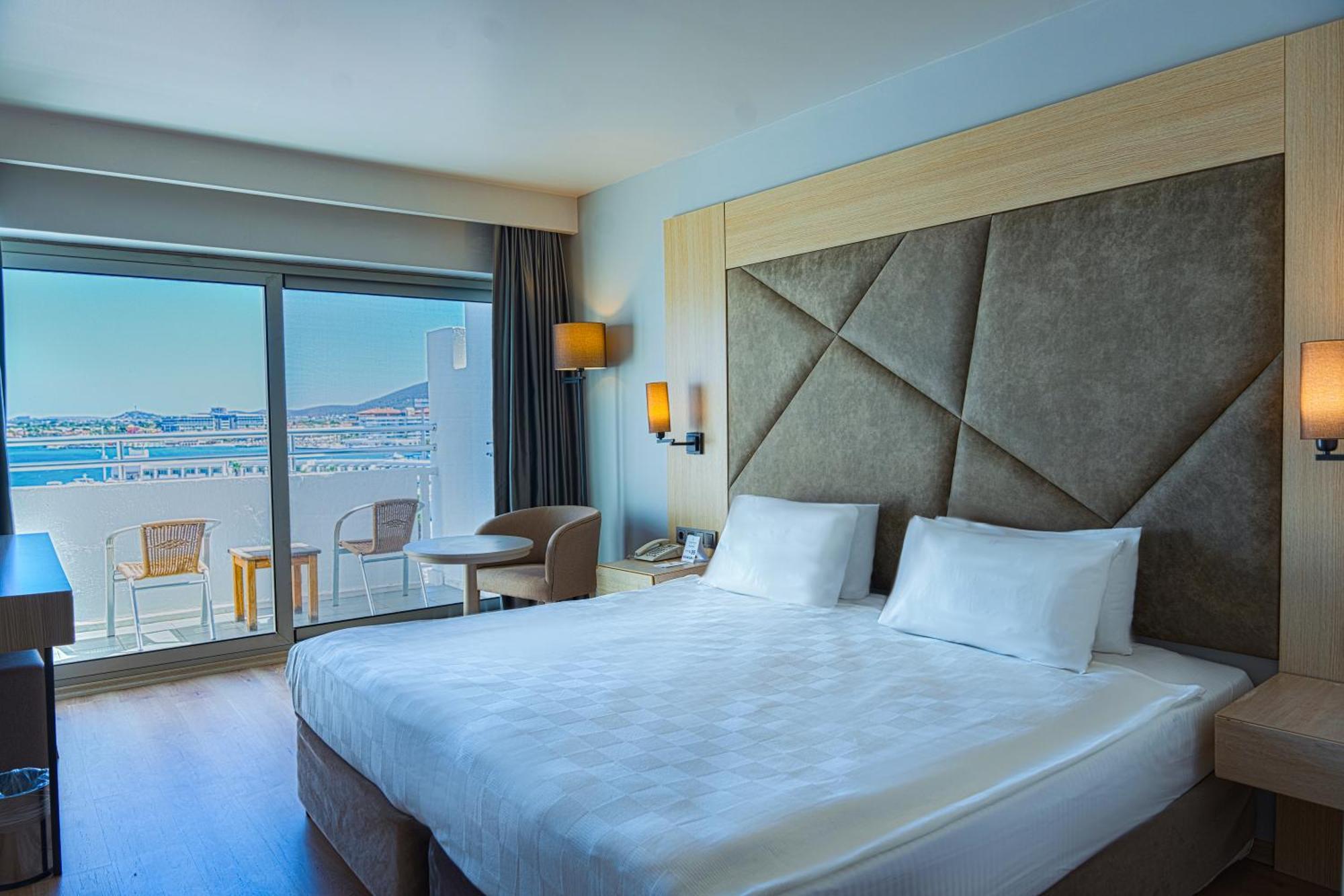 Altin Yunus Hotel & Spa - Çeşme Exteriör bild