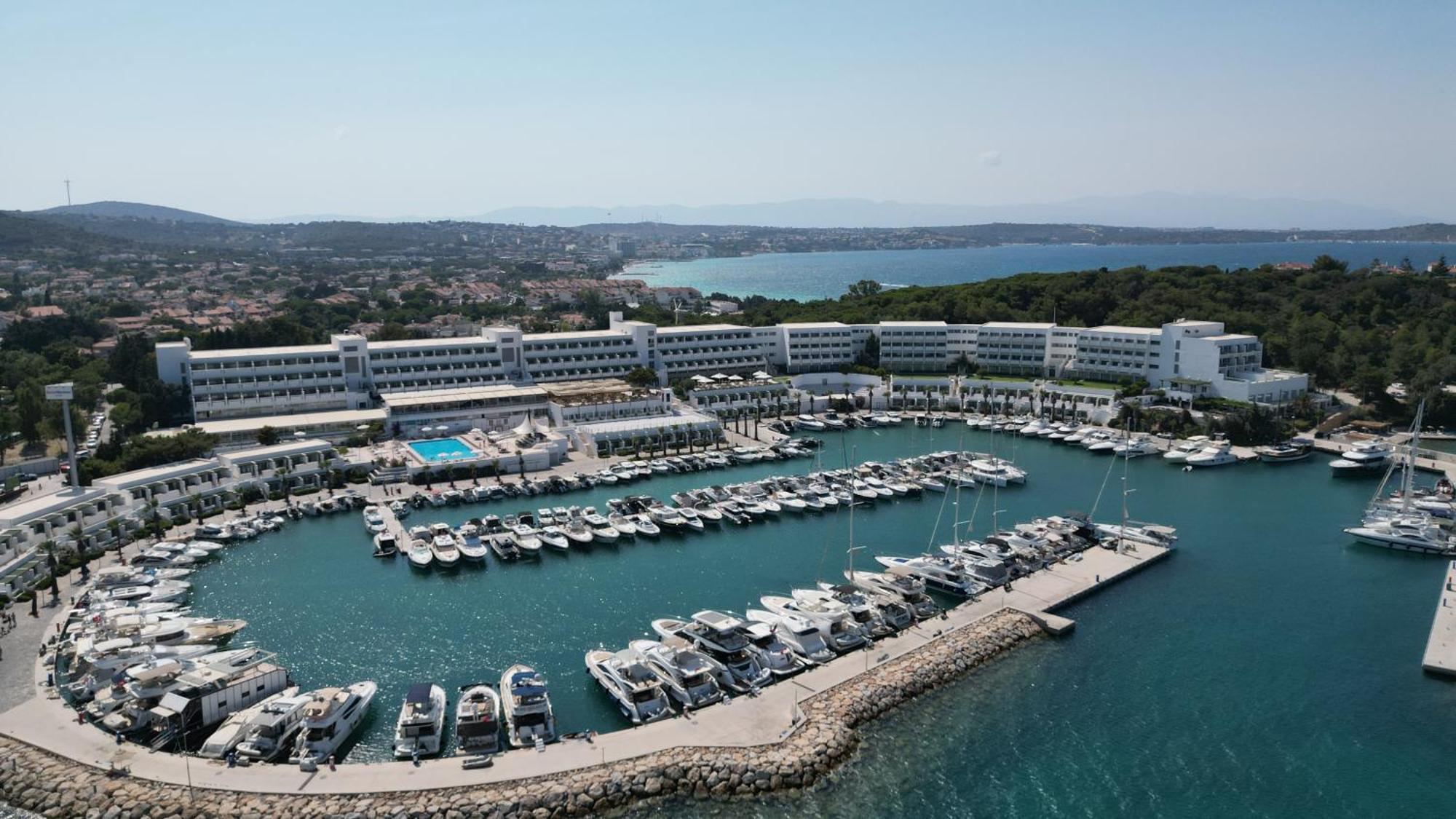 Altin Yunus Hotel & Spa - Çeşme Exteriör bild
